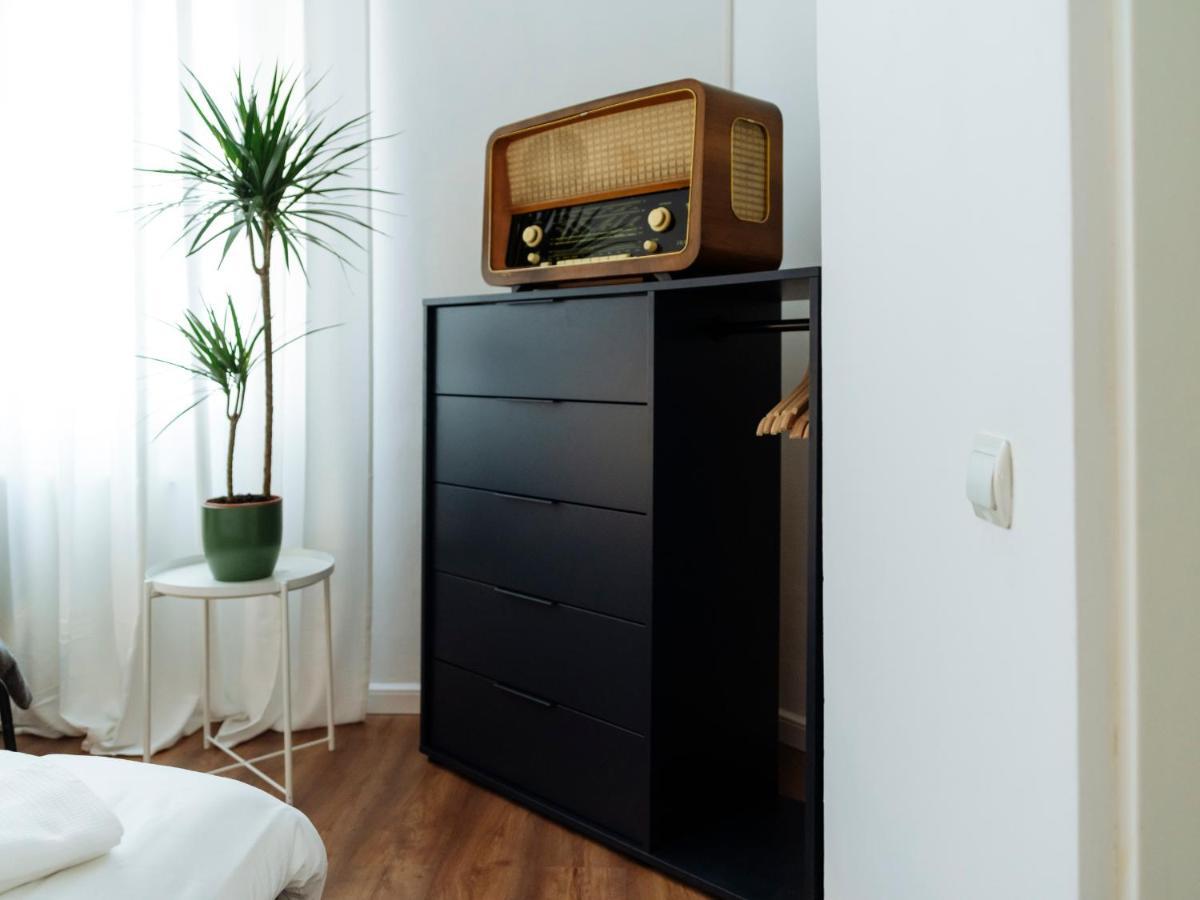 Lovely Vintage Double Studio In City Center Bükreş Dış mekan fotoğraf